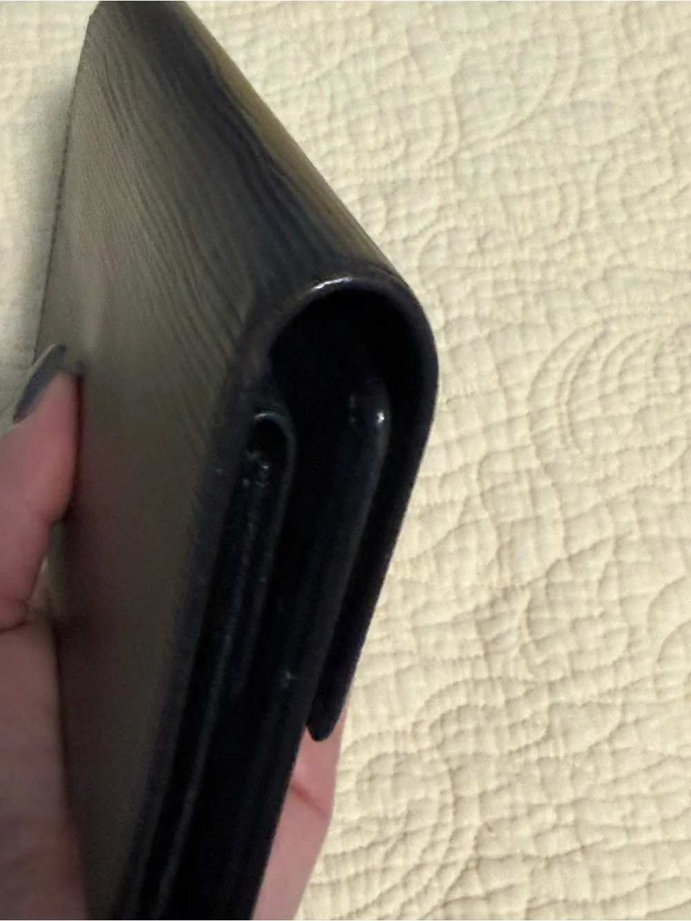 Louis Vuitton Black Epi Trifold Leather Wallet! Like New w/COA
